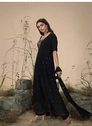 Grab These Beautiful Looking Readymade Designer Plazzo Suits.These Suits is Top Bottom And Dupatta Is Fabricated On Georgette.Its Beautified With Thread And Sequance Embroidery Work.