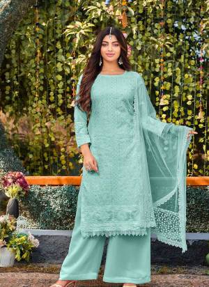 Attrective Looking These Special Plazzo Suit in Fine Colored Pair With Bottom And Dupatta.These Top Are Faux Georgette And Dupatta Are Fabricated On Net Pair With Faux Georgette Bottom.Its Beautified With Heavy Designer Cotton Thread Embroidery Work.