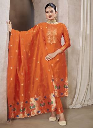 Grab These Suit in Fine Colored Pair With Bottom And Dupatta.These Top And Dupatta Are Fabricated On Tapetta Silk Pair With Tapetta Silk Bottom.Its Beautified With Weaving Paithani Designer.