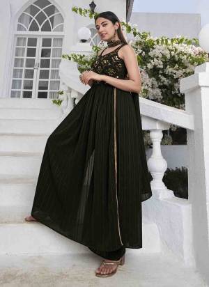 Grab These Beautiful Looking Readymade Designer Plazzo Suits.These Top And Bottom is Georgette And Dupatta Is Fabricated On Georgette.Its Beautified With Designer Thread And Sequance Embroidery Work.