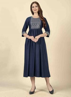 Grab These Beautiful Looking Readymade Long Kurti.These Long Kurti is Fabricated On Cotton Rayon.Its Beautified With Designer Embroidery Work.