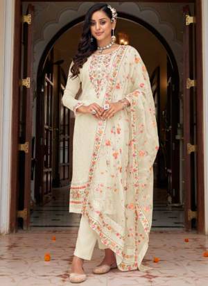 Garb These Salwar Suit in Fine Colored Pair With Bottom And Dupatta.These Top Are Faux Georgette And Bottom Are Fabricated On Santoon Pair With Soft Net Dupatta.Its Beautified With Santoon Inner.Its Beautified With Heavy Designer Embroidery With Diamond Work.