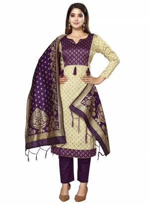 Grab These Salwar Suit in Fine Colored Pair With Bottom And Dupatta.These Top And Dupatta Are Fabricated On Banarasi Silk Pair With Taffeta Silk Bottom.Its Beautified With Heavy Wevon Designer Work.