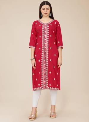 Attrective Looking These Beautiful Looking Readymade Long Kurti.These Kurti is Fabricated On Soft Shiny Silk.Its Beautified With Designer Thread Embroidery Work.