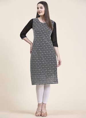 Attrective These Beautiful Looking Readymade Long Kurti.These Kurti is Fabricated On Georgette.Its Beautified With Designer Thread Embroidery Work.