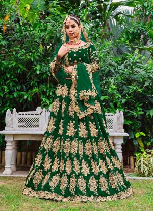 For A Designer Look,Grab These Lehenga Choli With Dupatta in Fine Colored.These Lehenga And Choli Are Velvet And Dupatta Are Fabricated On Net Pair.Its Beautified With Designer Heavy Coding,Dori Embroidery,Stone Diamond Work.