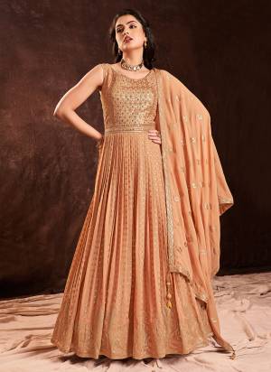 Attrective These Readymade Gown With Dupatta in Fine Colored.These Gown Are Georgette Fabricated On Georgette Dupatta.Its Beautified With Heavy Designer Sequance Embroidery Work.