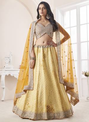 For A Designer Look,Grab These Lehenga Choli in Fine Colored.These Lehenga And Choli Are Fabricated On Georgette Pair With Soft Net Dupatta.Its Beautified With Heavy Designer Embroidery,Stone Work.