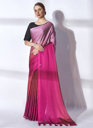 Grab These Party Wear Saree in Fine Colored.These Saree is Fabricated On Rangoli Pair With Art Silk Blouse.Its Beautified With Designer Embroidery Work.