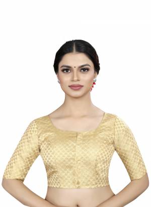 Grab These Beautiful Colored Readymade Blouse.Its Fabricated On Banarasi Silk Come With Jacquard Weaving Designer.Buy Now.