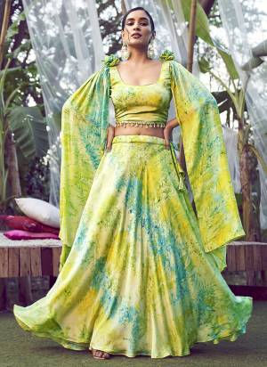 For A Designer Look,Grab These Lehenga Choli in Fine Colored.These Lehenga And Blouse Are Fabricated On Silk Pair With Silk Dupatta.Its Beautified With Designer Printed.