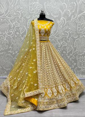 For A Fancy Heavy Designer Look,Grab These Lehenga Choli With Dupatta in Fine Colored.These Lehenga And Choli Are Net And Dupatta Are Fabricated On Soft Net Pair.Its Beautified With Designer Fancy Multy Thread, Sequance Embroidery Work.