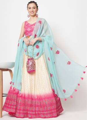 A Designer Look,Grab These Lehenga Choli in Fine Colored.These Lehenga Are Chinon Silk And Blouse Are Chinon Silk And Dupatta Are Fabricated On Net.Its Beautified With Printed,Crush,Thread,Sequance Embroidery Work.