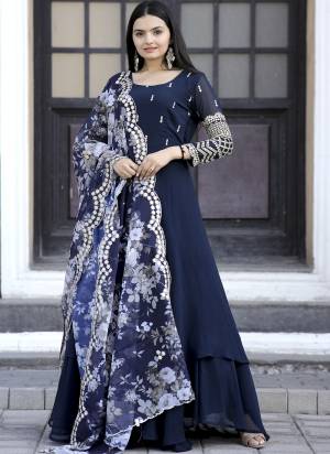 Attrective Looking These Beautiful Looking Readymade Gown With Dupatta.These Gown is Fabricated On Faux Georgette And Dupatta Are Organza.Its Beautified With Designer Floral Printed With Embroidery Work.