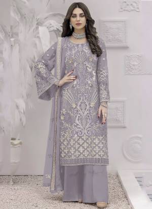 Attrective These Designer Suit in Fine Colored Pair With Bottom And Dupatta.These Top Are Faux Georgette And Dupatta Are Fabricated On Nazmin Pair With Santoon Bottom.Its Beautified With Santoon Inner.Its Beautified With Heavy Designer Embroidery Work.