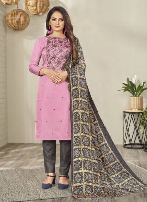 Grab These Suit in Fine Colored Pair With Bottom And Dupatta.These Top Are Zora Silk And Dupatta Are Fabricated On Fancy Pair With Indo Cotton Bottom.Its Beautified With Designer Bandhani Printed, Embroidery Work.