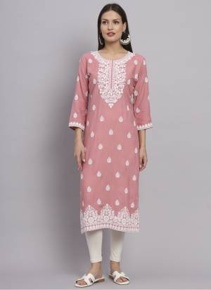 Grab These Beautiful Looking Readymade Long Kurti.These Kurti is Fabricated On Rayon.