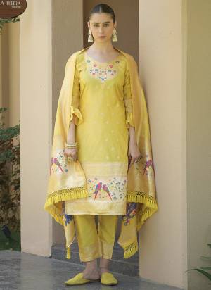 Attrective These Designer Suit in Fine Colored Pair With Bottom And Dupatta.