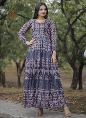 Atrective These Beautiful Looking Readymade Long Kurti.These Kurti is Fabricated On Chanderi.Its Beautified With Designer Digital Printed.