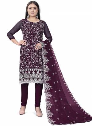 Grab These Suit in Fine Colored Pair With Bottom And Dupatta.These Top Are And Dupatta Are Fabricated On Organza Pair With Micro Bottom.Its Beautified With Designer Embroidery Work.