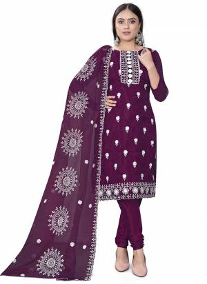 Grab These Suit in Fine Colored Pair With Bottom And Dupatta.These Top And Dupatta Are Fabricated On Organza Pair With Santoon Bottom.Its Beautified With Designer Embroidery Work.