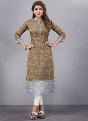 Grab These Beautiful Looking Readymade Long Kurti.These Kurti is Fabricated On Natural Silk & Tissue Organza.Its Beautified With Designer Digital Printed With Embroidery Work.