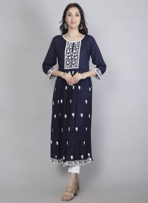 Attrective These Beautiful Looking Readymade Long Kurti.These Kurti is Fabricated On Rayon.Its Beautified With Designer Chickenkari Hand Embroidery Work.