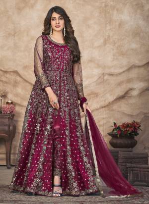 Grab These Designer Anarkali Suit in Fine Colored Pair With Bottom And Dupatta.These Top And Dupatta Are Fabricated On Net Pair With Satin Bottom.Its Beautified With Satin Inner.Its Beautified With Heavy Designer Embroidery Work.