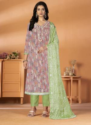 Grab These Suit in Fine Colored Pair With Bottom And Dupatta.These Top Are Cotton And Dupatta Are Fabricated On Banarasi Pair With Cotton Bottom.Its Beautified With Santoon Inner.Its Beautified With Designer Printed, Embroidery Work.