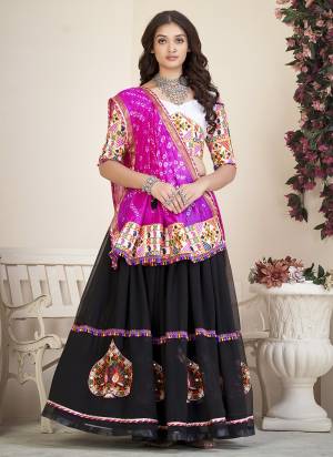 Grab These Navratri Special Lehenga Choli in Fine Colored.These Lehenga Are Georgette Choli Are Benglori Silk And Dupatta Are Fabricated On Silk Pair.Its Beautified With Designer Printed, Embroidery Work.