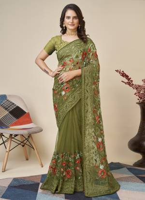 Attrective Look These Saree in Fine Colored.These Saree Are Soft Net And Blouse is Mono Banglori Fabricated.Its Beautified With Designer Multy Thread Embroidery Work.