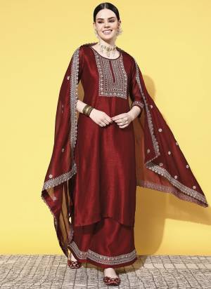 Attrective Looking These Beautiful Looking Readymade Suits.These Top And Bottom Are Cotton And Dupatta Vichitra Fabricated.Its Beautified With Designer Embroidery Work.