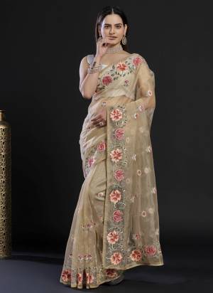 Attrective These Party Wear Saree in Fine Colored.These Saree Are Organza And Blouse is Art Silk Fabricated.Its Beautified With Designer Heavy Thread,Sequance Embroidery Work.