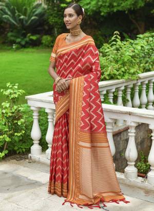 Garb These Festive Wear Saree in Fine Colored.These Saree And Blouse is Fabricated On Handloom Raw Silk.Its Beautified With Handloom Weavon Designer.