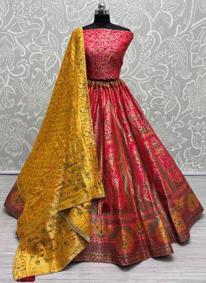 For A Fancy Designer Look,Grab These Lehenga Choli With Dupatta in Fine Colored.These Lehenga And Choli Are Banarasi Silk And Dupatta Are Fabricated On Banarasi Silk Pair.Its Beautified With Heavy Weaving Meenakari Designer With Hand Diamond Work.