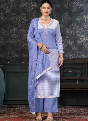 Attrective Looking These Suit in Fine Colored Pair With Bottom And Dupatta.