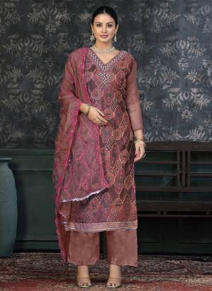 Attrective Looking These Suit in Fine Colored Pair With Bottom And Dupatta.