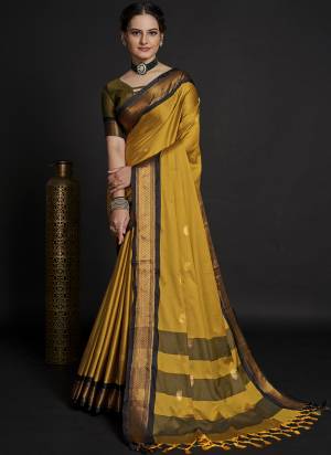 Attrective This Partywear Saree Paired With Blouse.This Saree And Blouse Are Lichi Soft Silk Based Fabric With Weaving Jari Designer. Buy This Pretty Saree Now.