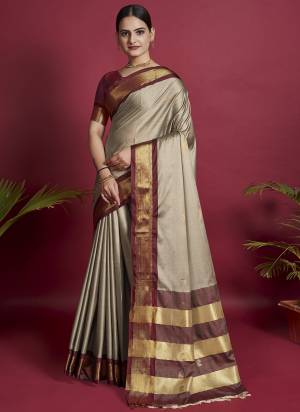 Attrective This Partywear Saree Paired With Blouse.This Saree And Blouse Are Lichi Soft Silk Based Fabric With Weaving Jari Designer. Buy This Pretty Saree Now.