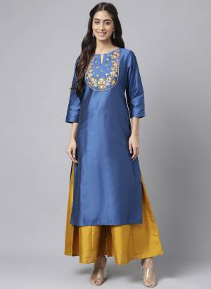 Grab These Beautiful Looking Readymade Kurti.These Kurti is Fabricated On Poly Silk.Its Beautified With Designer Solid With Work.