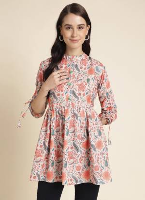 Atrective These Beautiful Looking Readymade Kurti.These Kurti is Fabricated On Poly Rayon.Its Beautified With Designer Digital Floral Printed.