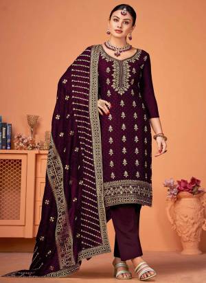 Grab These Suit in Fine Colored Pair With Bottom And Dupatta.These Top And Dupatta Are Fabricated On Vichitra Pair With Dull Santoon Bottom.Its Beautified With Blooming Color,Heavy Designer Embroidery Work.