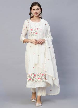 Grab These Readymade Suit in Fine Colored Pair With Bottom And Dupatta.These Top And Bottom Are Fabricated On Viscoce Rayon Pair With Georgette Dupatta.Its Beautified With Heavy Designer Embroidery Work.