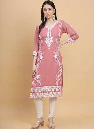 Grab These Beautiful Looking Readymade Long Kurti.These Kurti is Fabricated On Cotton.Its Beautified With Designer Embroidery Work.