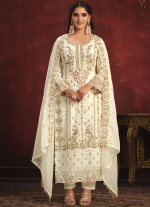 Grab These Designer Party Wear Suit in Fine Colored Pair With Bottom And Dupatta.These Top And Dupatta Are Fabricated On D Viscose Embroidery Pair With Santoon Bottom.Its Beautified With Santoon Inner.Its Beautified With Heavy Designer Heavy Embroidery Work.