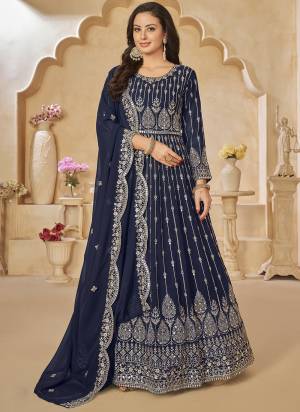 Attrective These Anarkali Suit in Fine Colored Pair With Bottom And Dupatta.These Top And Dupatta Are Fabricated On Faux Georgette Pair With Santoon Bottom.Its Beautified With Santoon Inner.Its Beautified With Designer Heavy Sequance Embroidery Work.