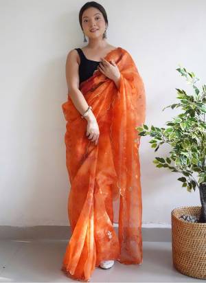 Attrective Looking These Party Wear Saree in Fine Colored.These Saree Are Organza And Blouse is Fabricated On Satin Banglori.Its Beautified With Digital Printed,Hand Work And Arco Cut Work.