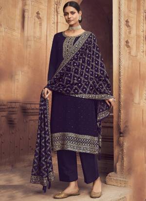 Attrective These Designer Suit in Fine Colored Pair With Bottom And Dupatta.These Top And Dupatta Are Fabricated On Faux Georgette Pair With Santoon Bottom.Its Beautified With Santoon Inner.Its Beautified With Designer Heavy Embroidery Work.