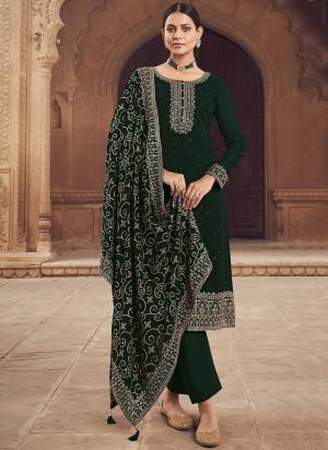 Attrective These Designer Suit in Fine Colored Pair With Bottom And Dupatta.These Top And Dupatta Are Fabricated On Faux Georgette Pair With Santoon Bottom.Its Beautified With Santoon Inner.Its Beautified With Designer Heavy Embroidery Work.