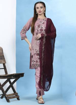 Attrective These Suit in Fine Colored Pair With Bottom And Dupatta.These Top Are Faux Georgette And Bottom Are Fabricated On Santoon Pair With aux Nazmin Dupatta.Its Beautified With Santoon Inner.Its Beautified With Designer Embroidery Work.